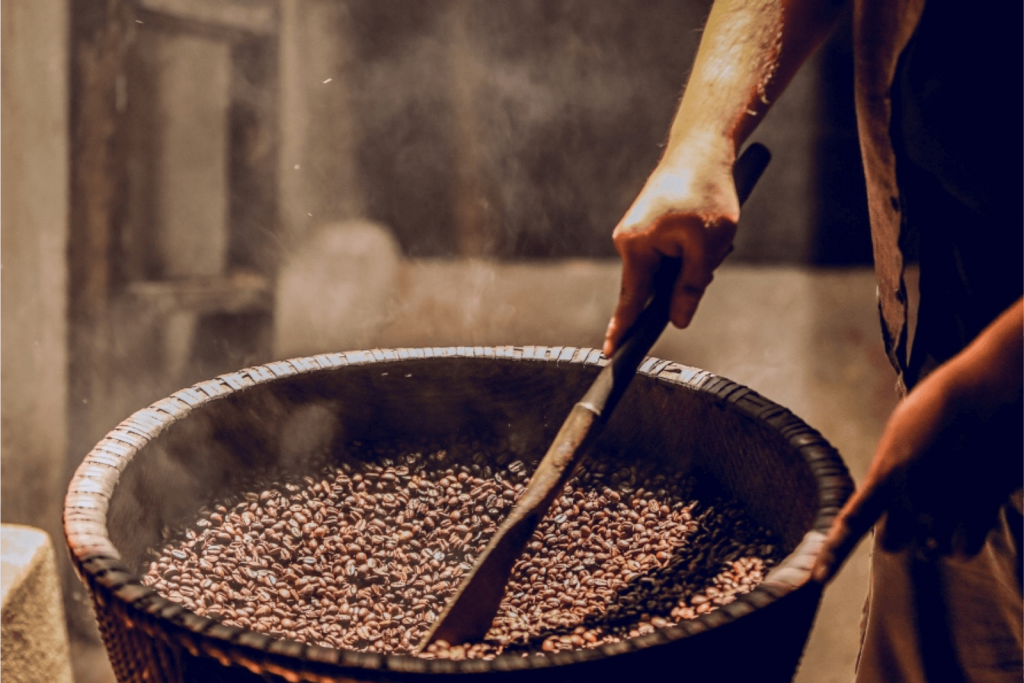 Coffee roasting is work that requires technique and the artisan’s experience