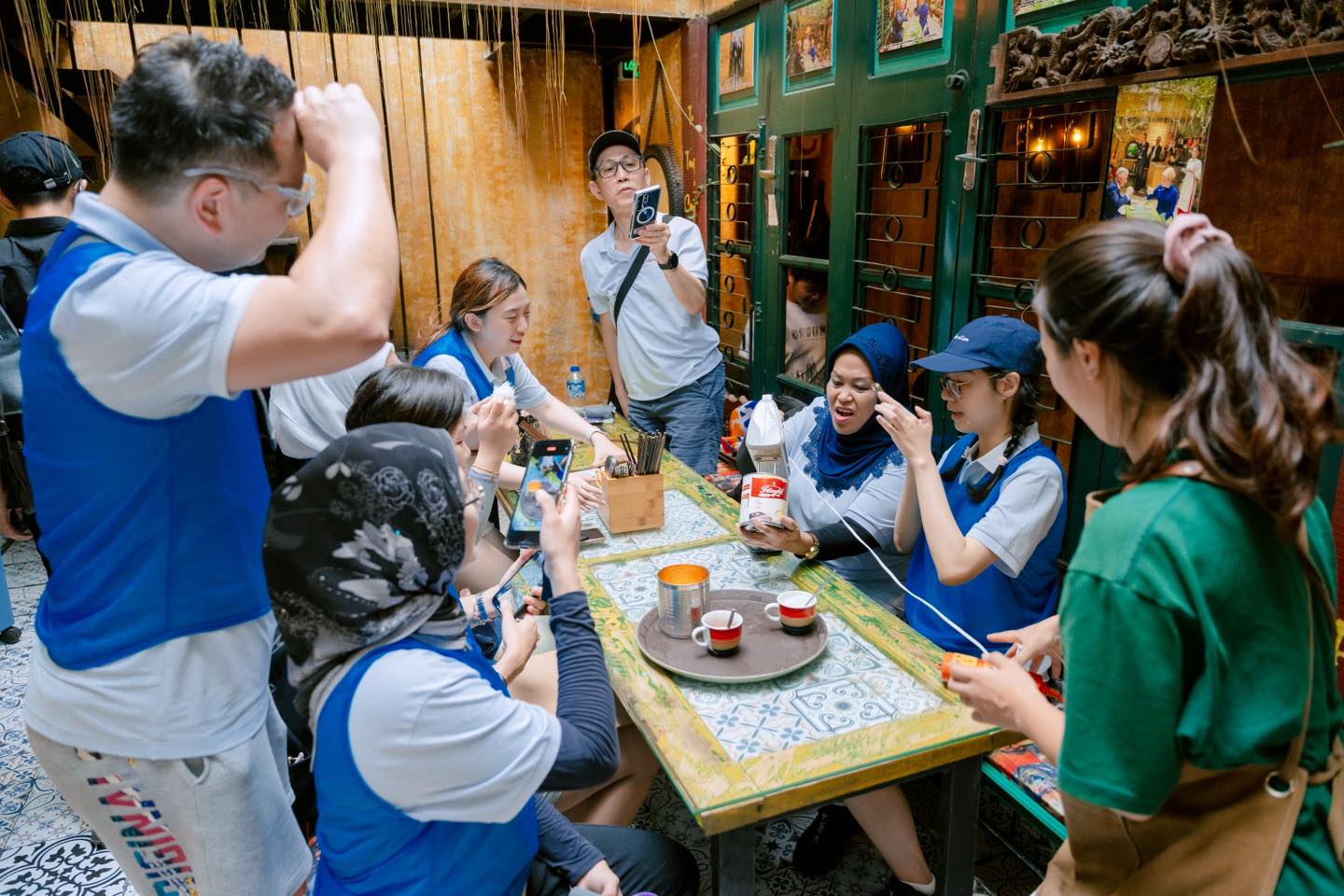 Hidden Hanoi